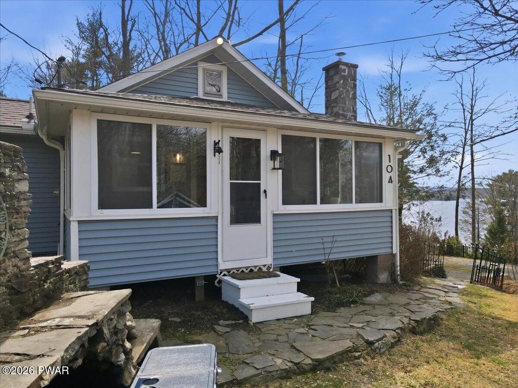 Photo of 104 Lane Court, Paupack, PA 18451 (MLS # PW260821)