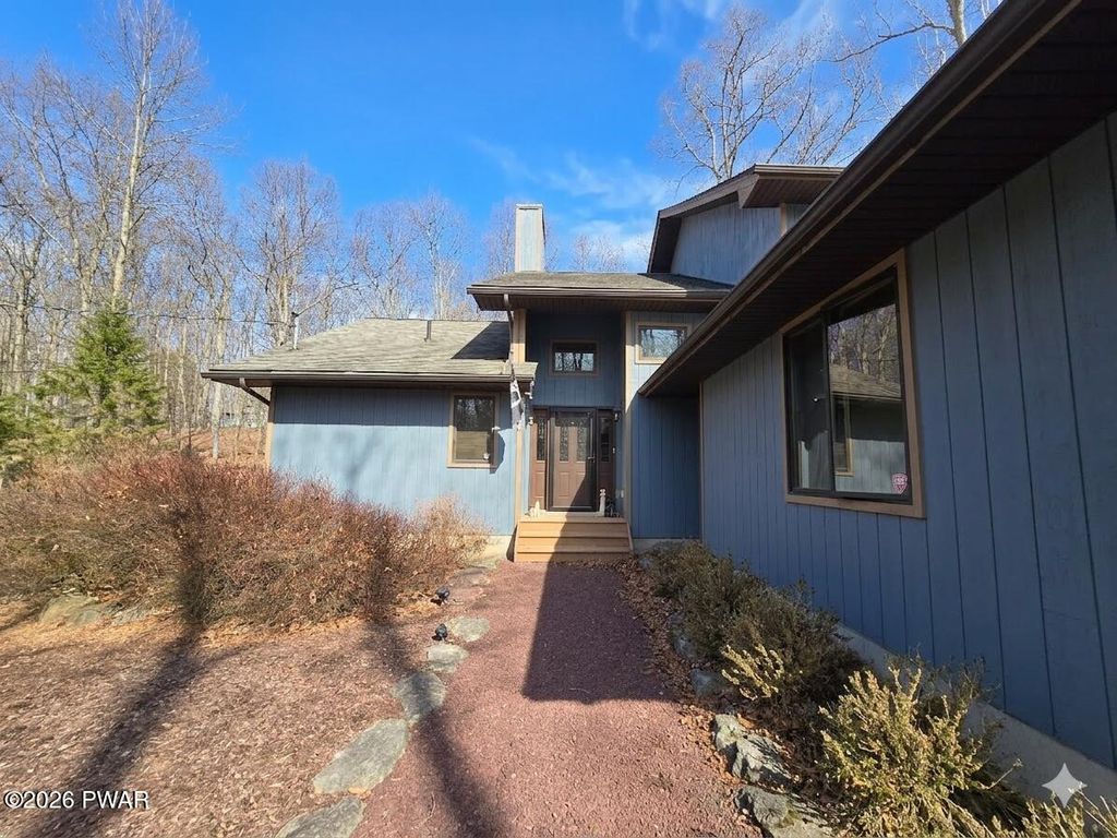 Photo of 123 Fern Drive, Canadensis, PA 18325 (MLS # PW260555)