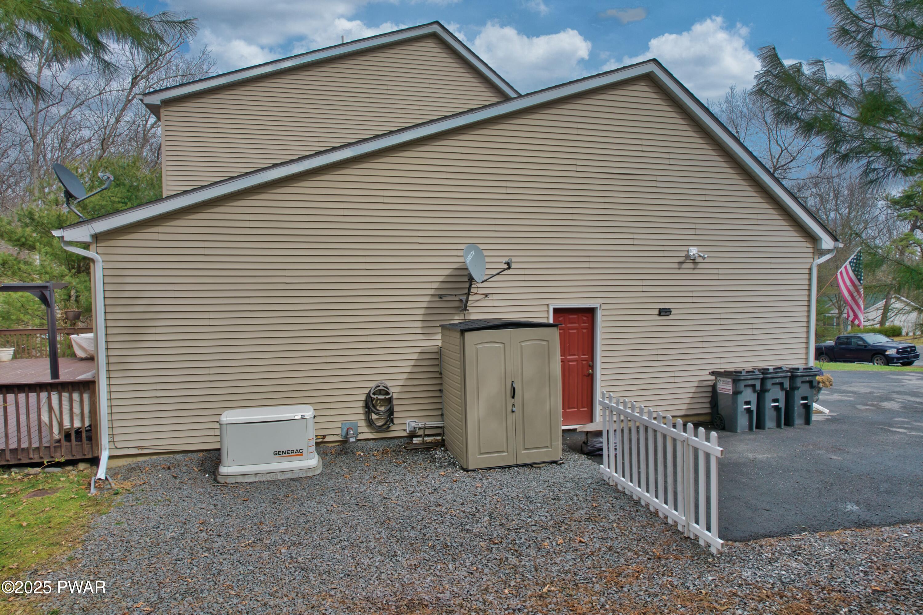 208 Vandermark Drive, Milford, Pennsylvania image 9