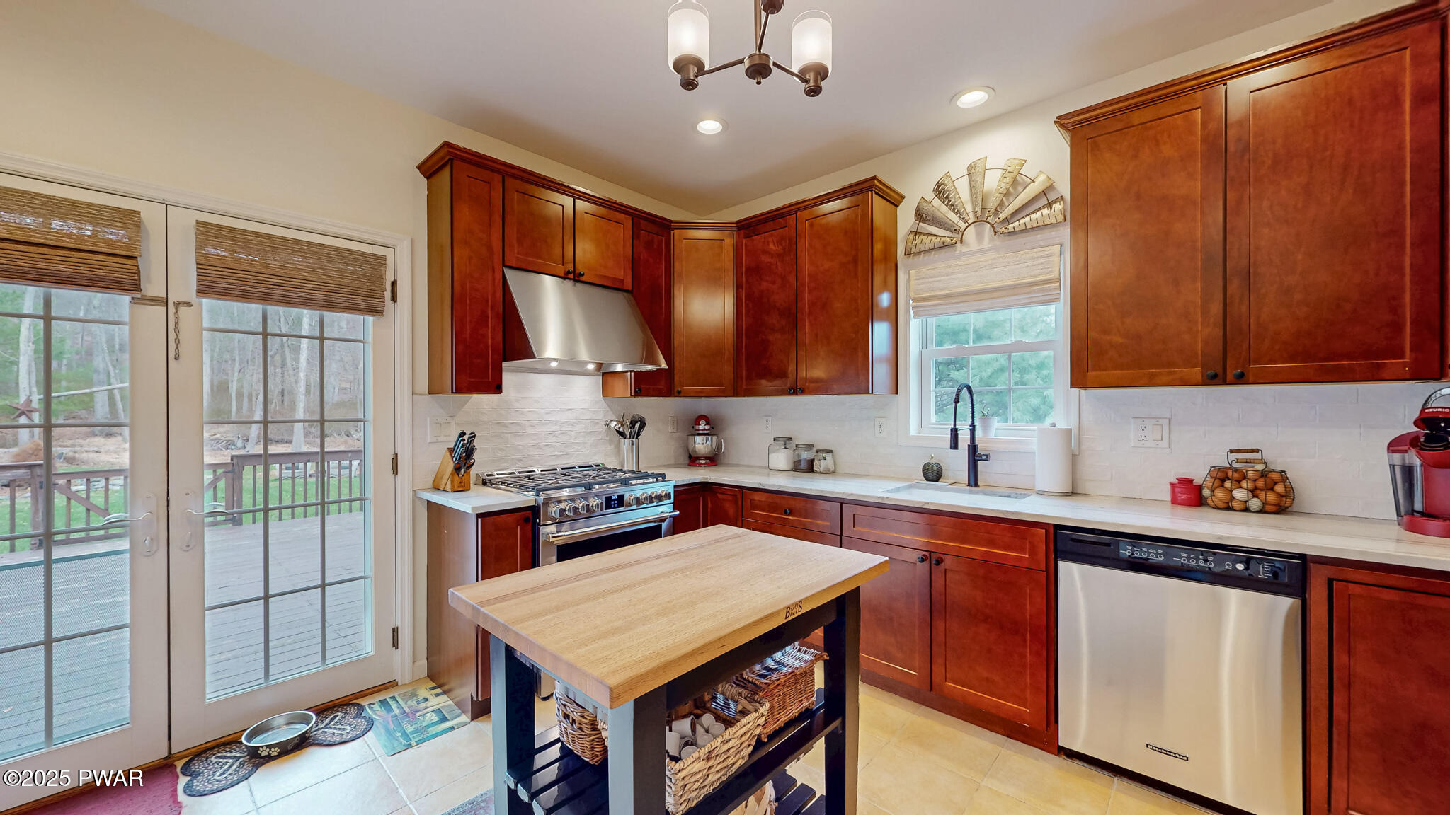 208 Vandermark Drive, Milford, Pennsylvania image 18