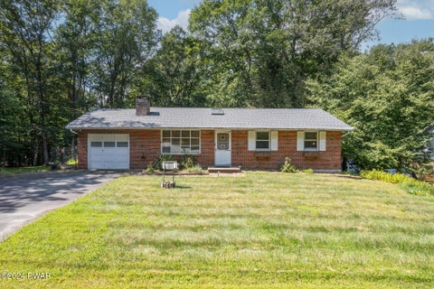 Homes For Sale - 105 Redwood Road<br/> Milford, PA 18337
