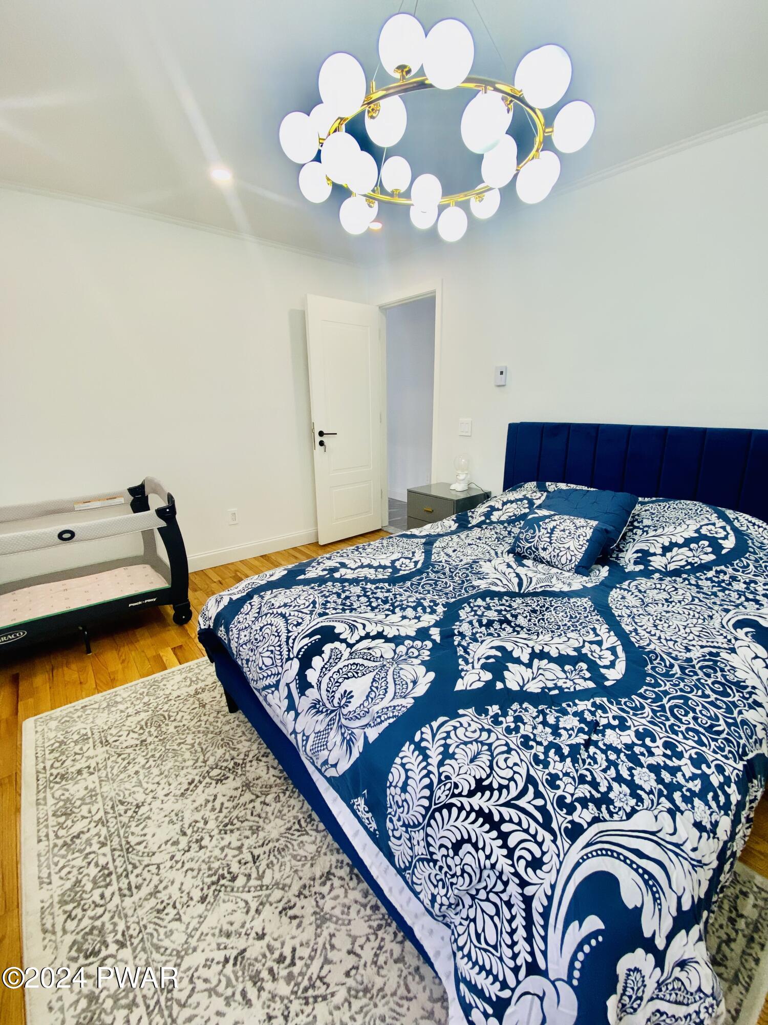 Lords Valley, Pennsylvania 18428, United States, 4 Bedrooms Bedrooms, ,2 BathroomsBathrooms,Residential,Pending,64988