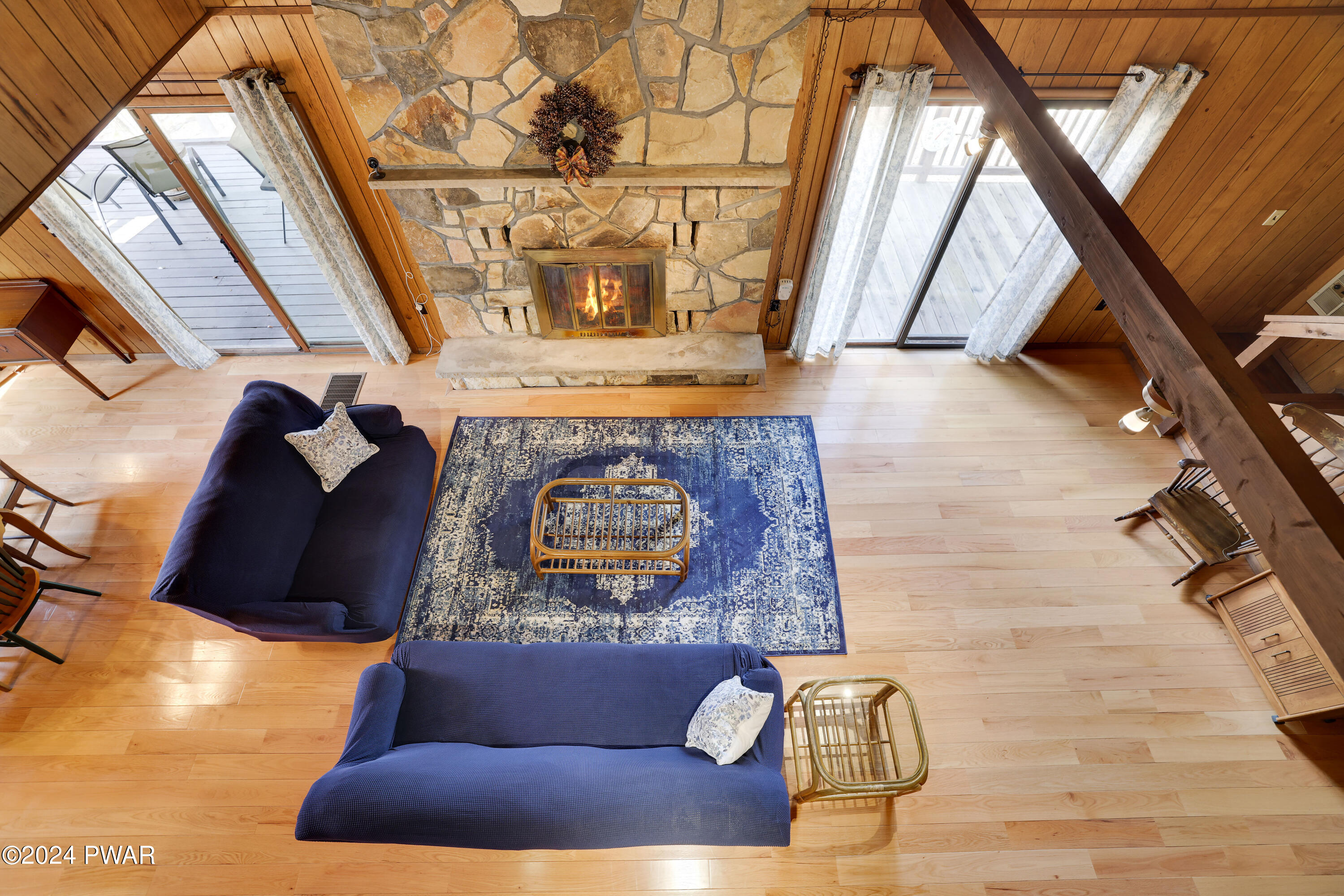 Hawley, Pennsylvania 18428, United States, 4 Bedrooms Bedrooms, ,2 BathroomsBathrooms,Residential,Pending,60132