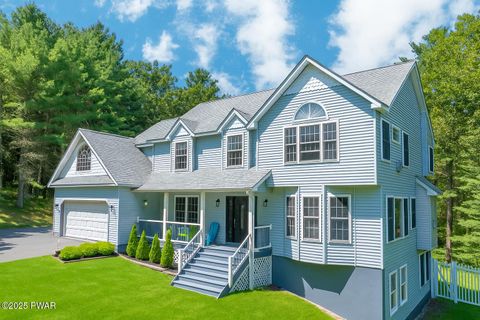 Homes For Sale - 207 High Court<br/> Milford, PA 18337