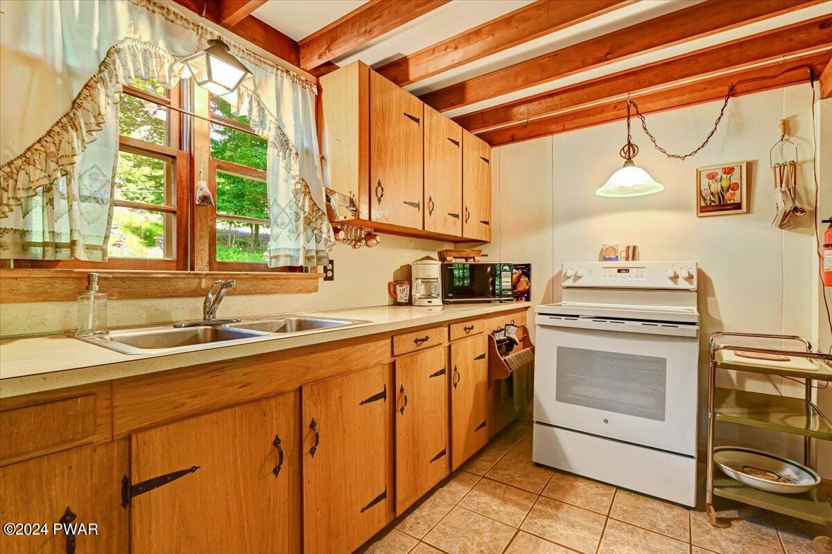 112 Beechwood Cove Road, Greentown, Pennsylvania image 14