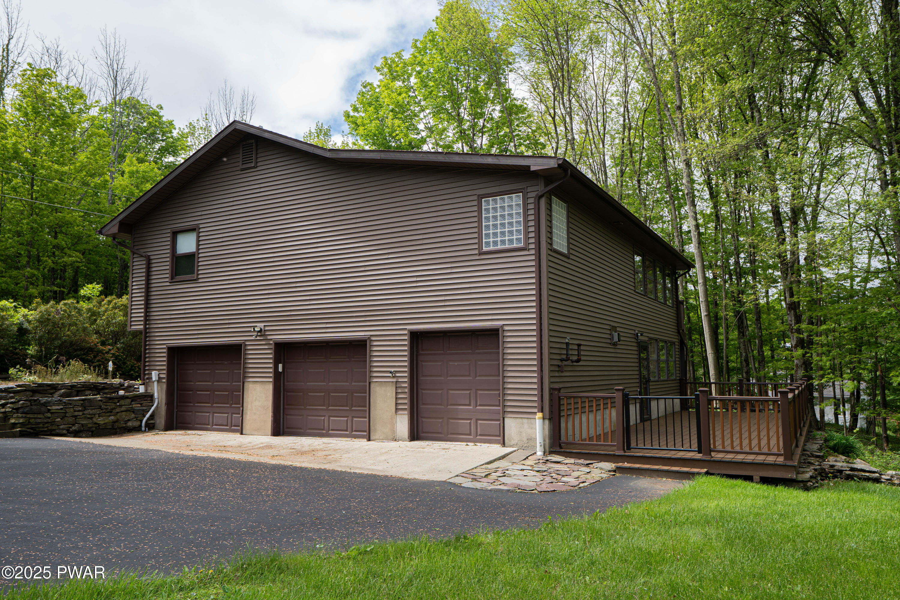 1111 Advent Road, Lake Ariel, Pennsylvania image 9
