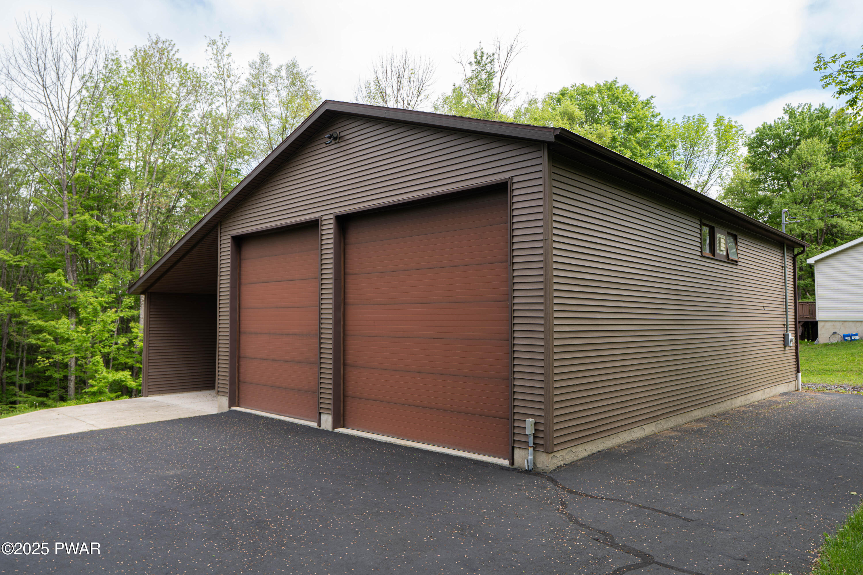 1111 Advent Road, Lake Ariel, Pennsylvania image 4