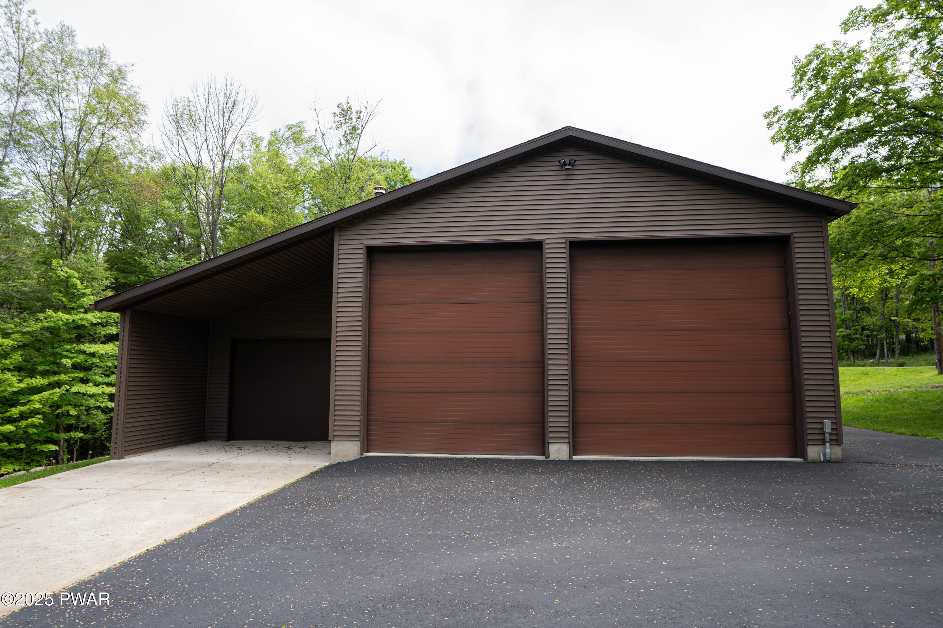 1111 Advent Road, Lake Ariel, Pennsylvania image 5