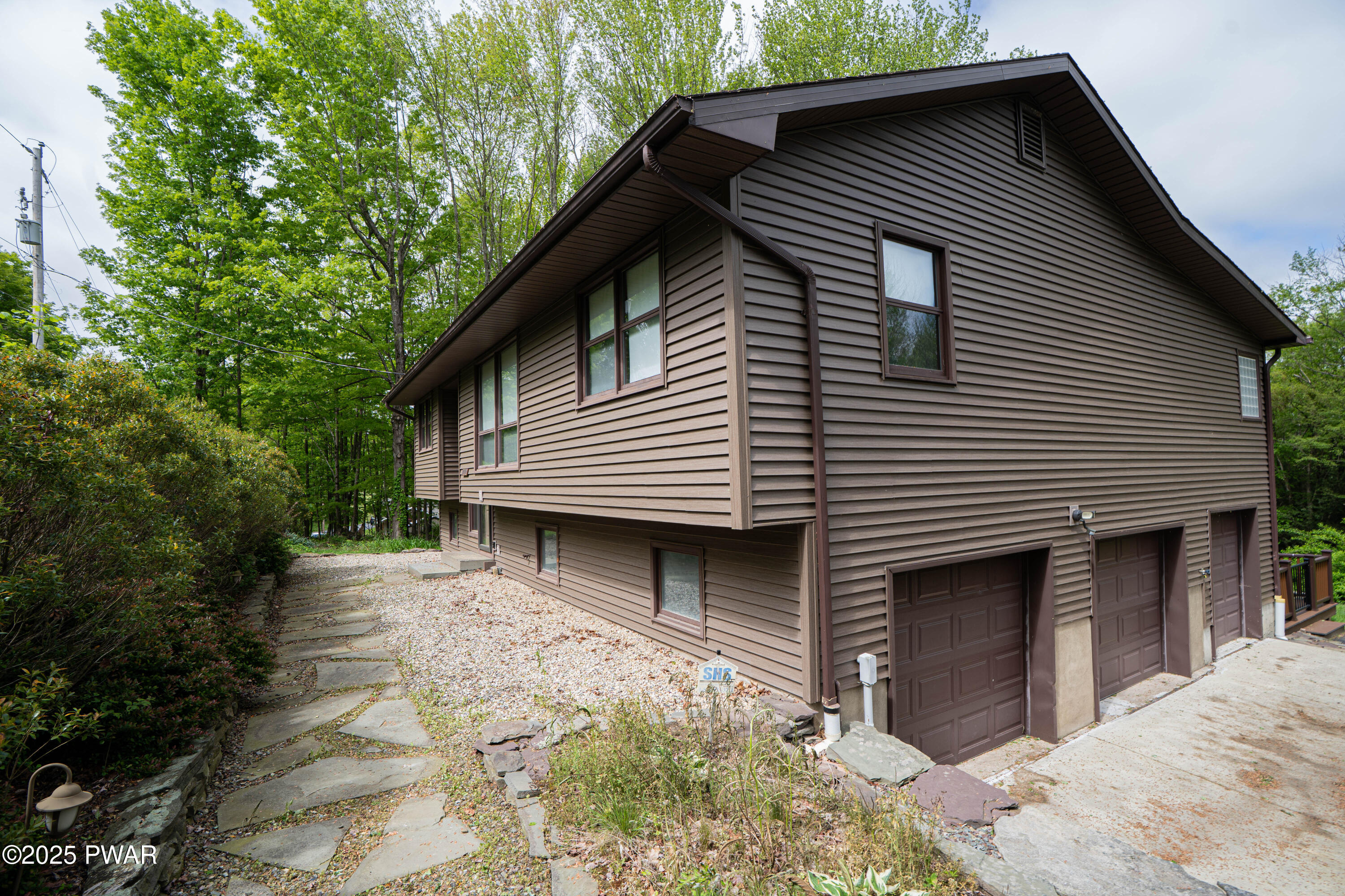 1111 Advent Road, Lake Ariel, Pennsylvania image 3