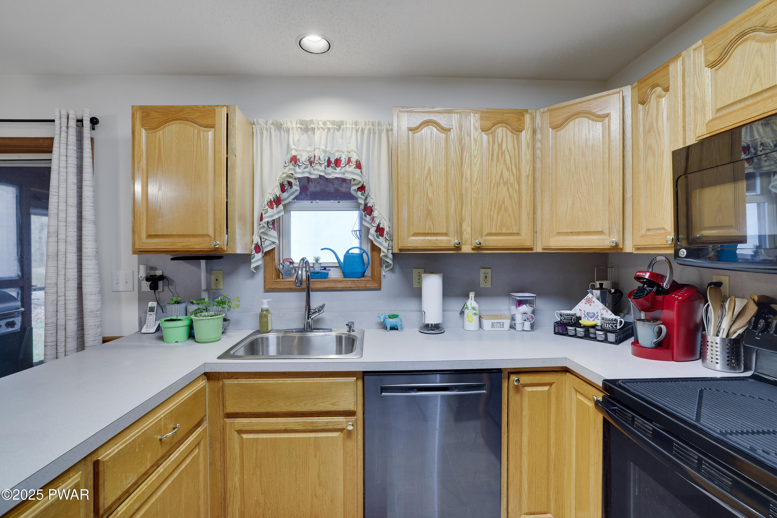 119 Lone Pine Bay Road, Hawley, Pennsylvania image 13