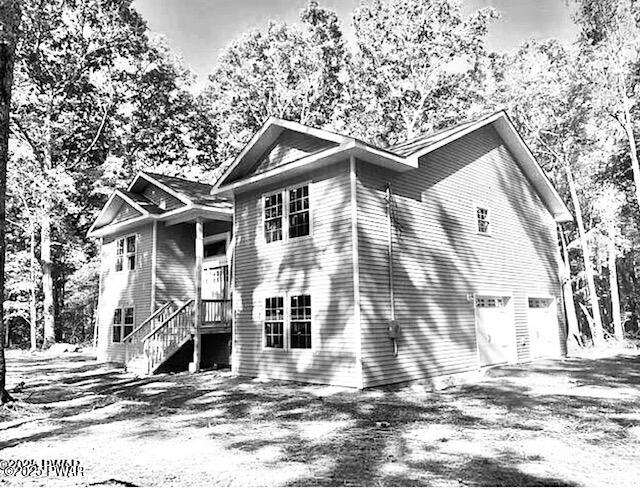 107 White Tail Lane, Milford, Pennsylvania image 2