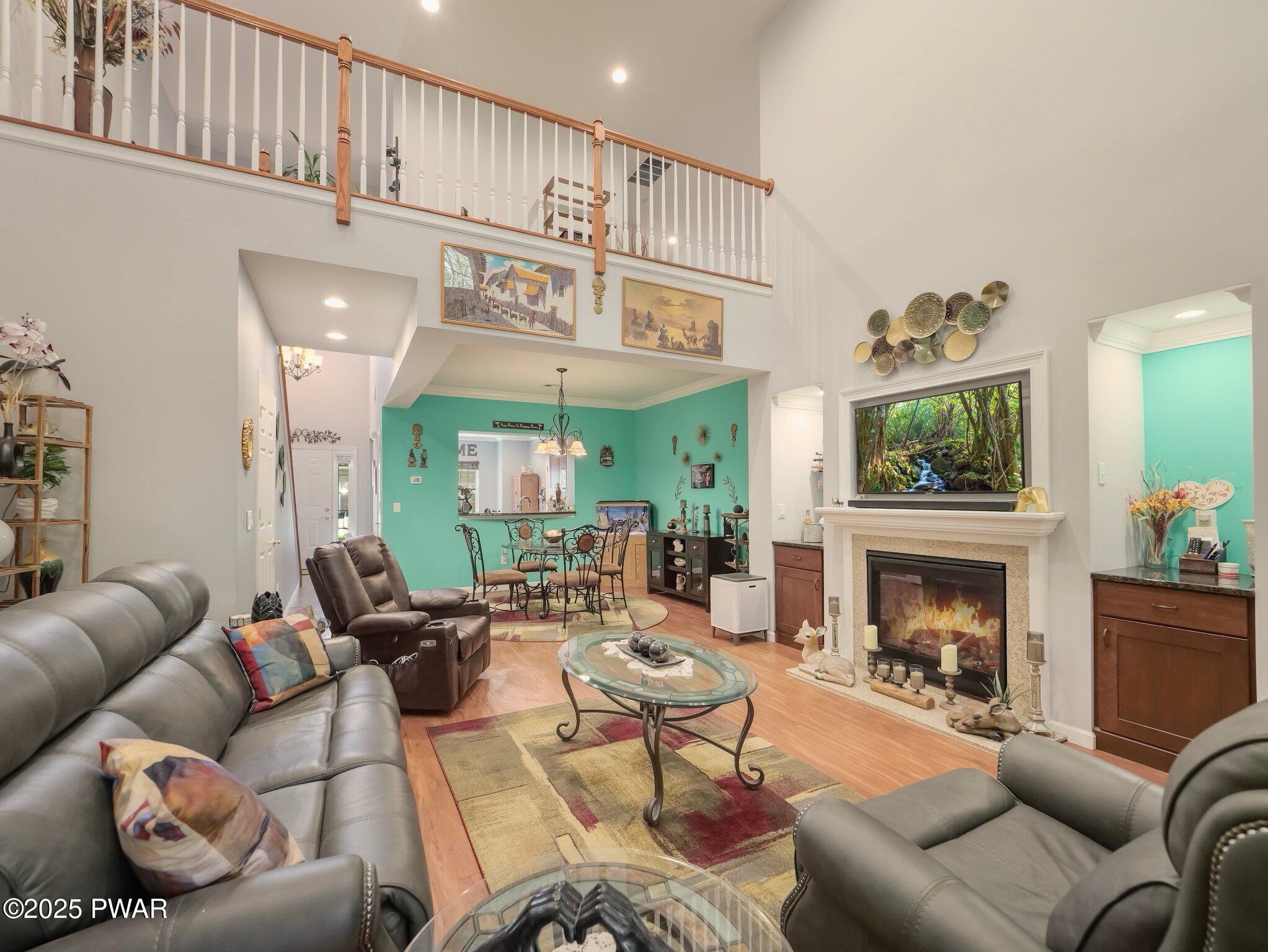 803 Macintosh Way, Matamoras, Pennsylvania image 9