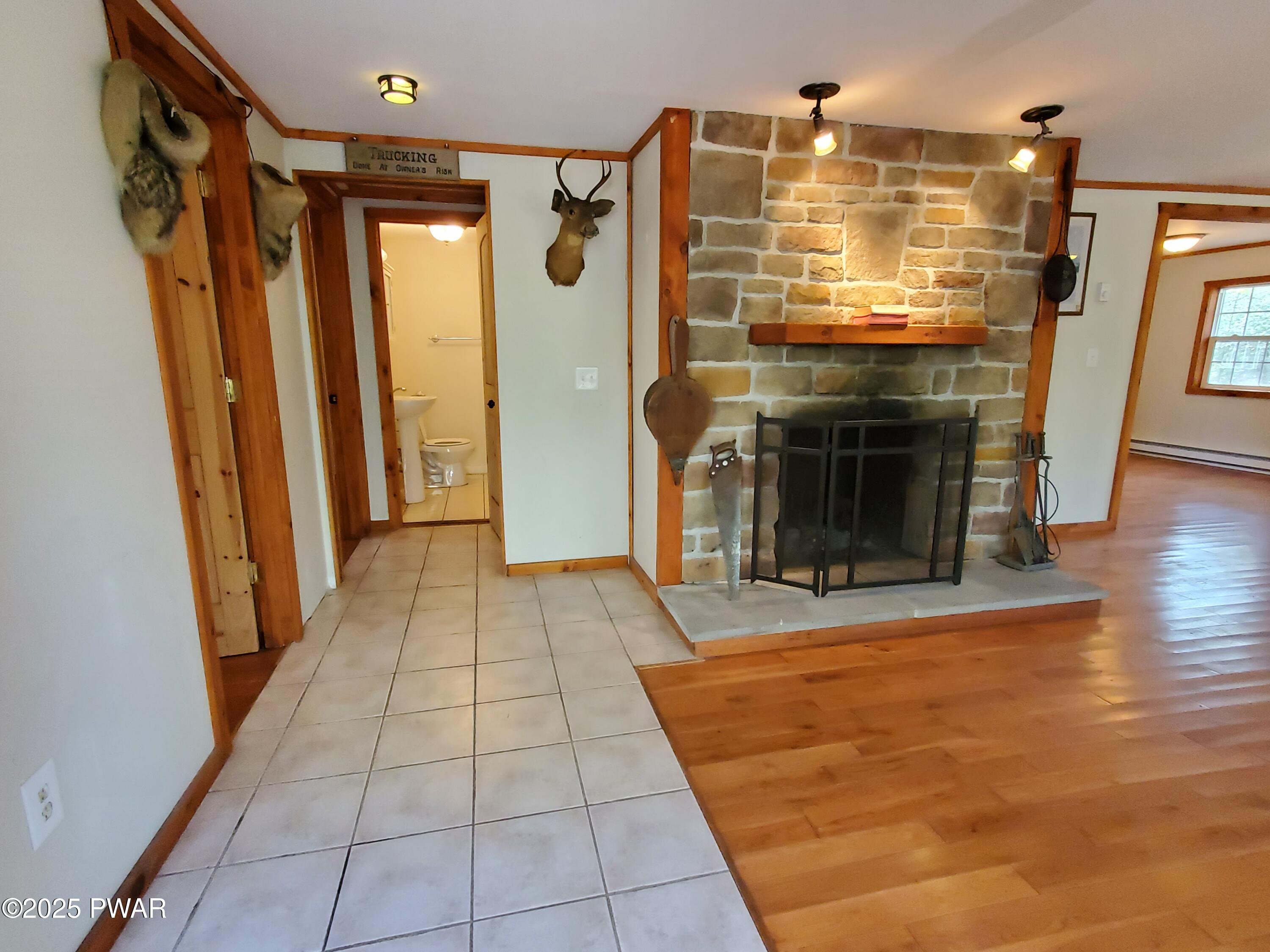 103 Hickory Drive, Greentown, Pennsylvania image 7