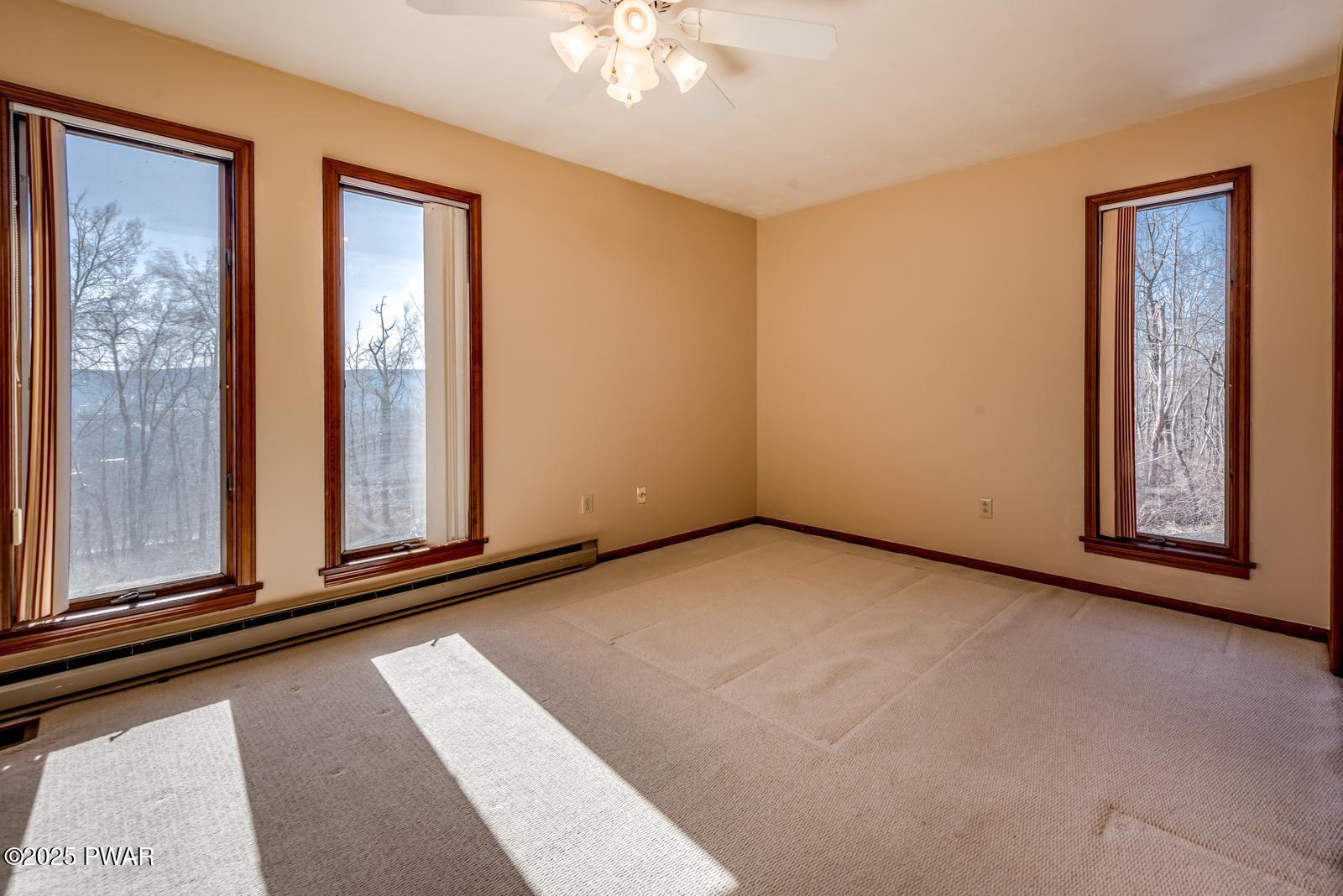 300 Parallel Drive, Scranton, Pennsylvania image 17