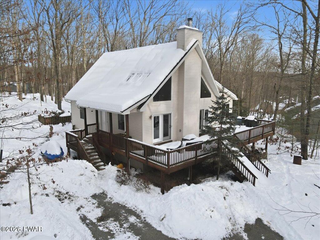 Photo of 111 Candlewick Way, Lackawaxen, PA 18435 (MLS # PW260238)