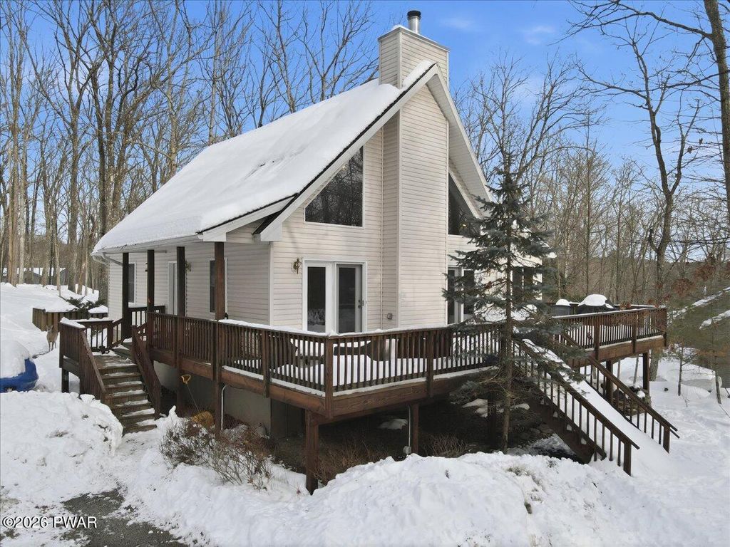 Photo of 111 Candlewick Way, Lackawaxen, PA 18435 (MLS # PW260238)