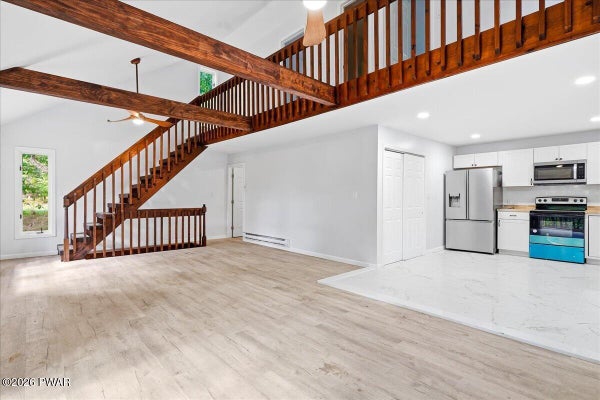 5231 WOODBRIDGE DR E, BUSHKILL, PA 18324 - Image 4efa8131c57a7c71a9fe004fae66c2fa/1065218467