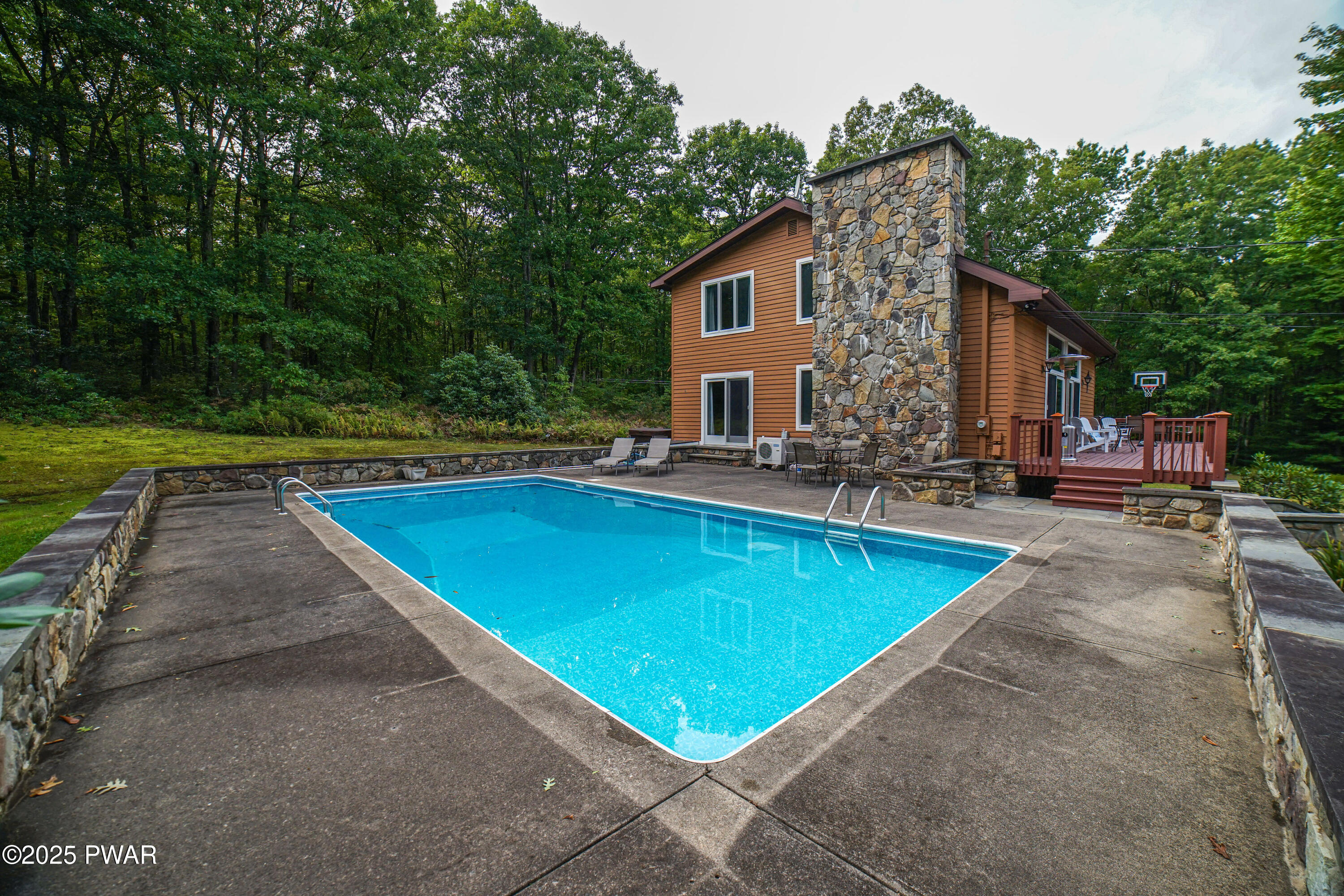 109 Alex Road, Hawley, Pennsylvania image 5