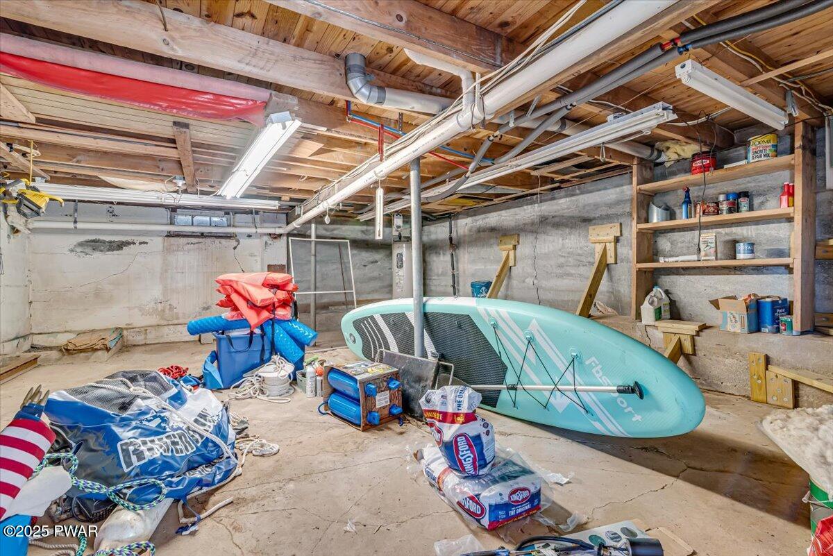141 Paupack Road, Greentown, Pennsylvania image 36