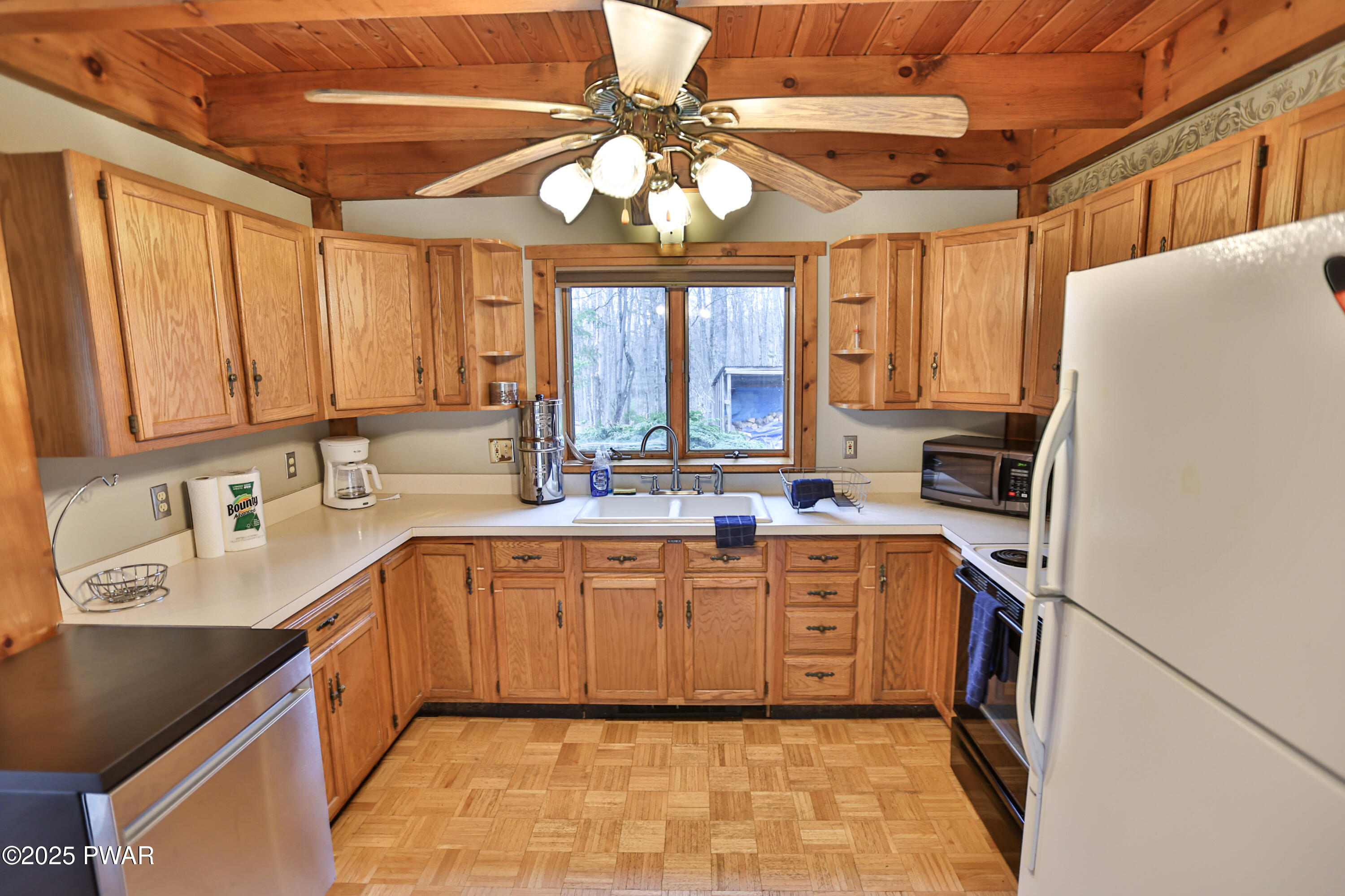 117 Black Forest Drive, Milford, Pennsylvania image 17