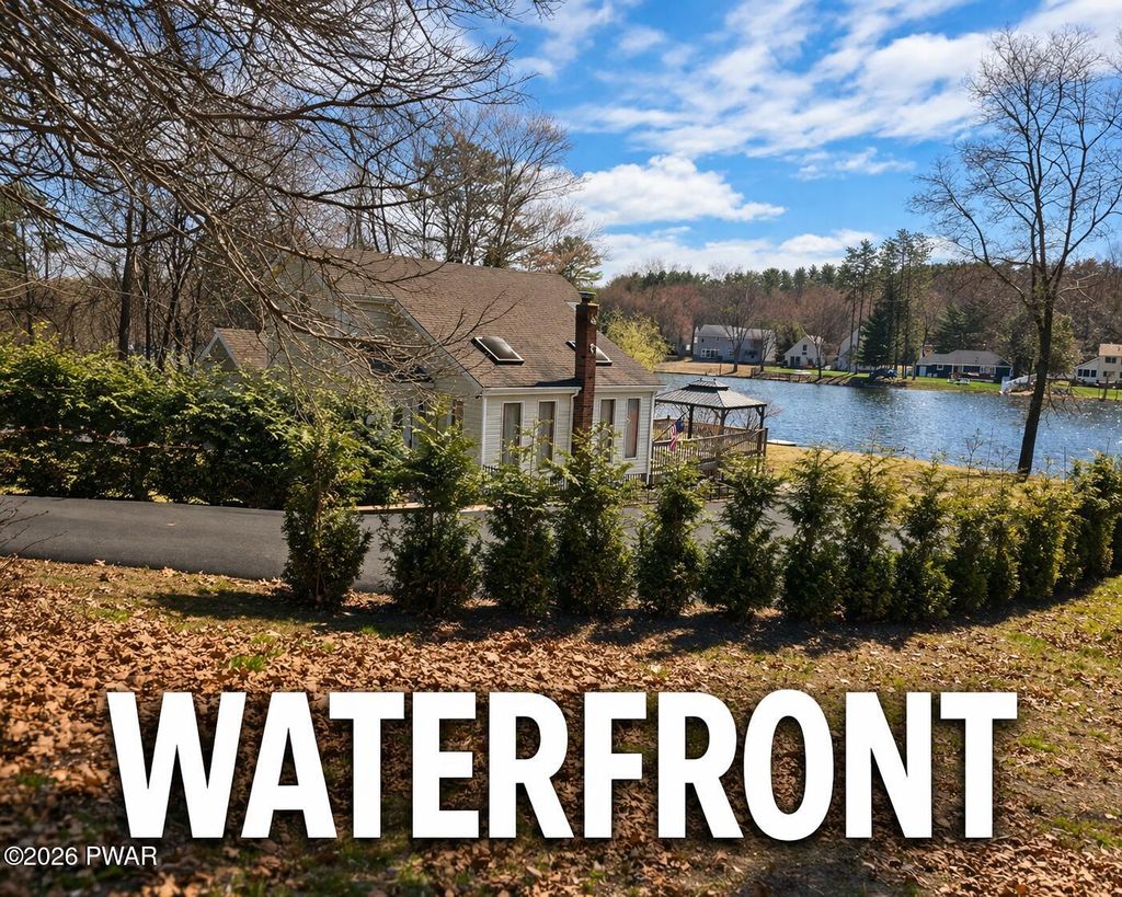 Photo of 1059 Lake Of The Pines Boulevard N, East Stroudsburg, PA 18302 (MLS # PW260728)