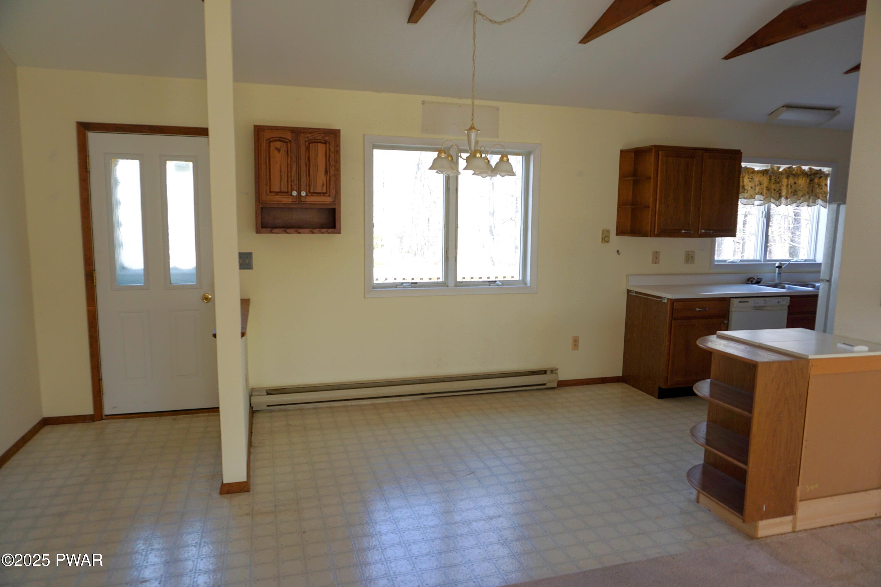 102 Hawk View Court, Milford, Pennsylvania image 5