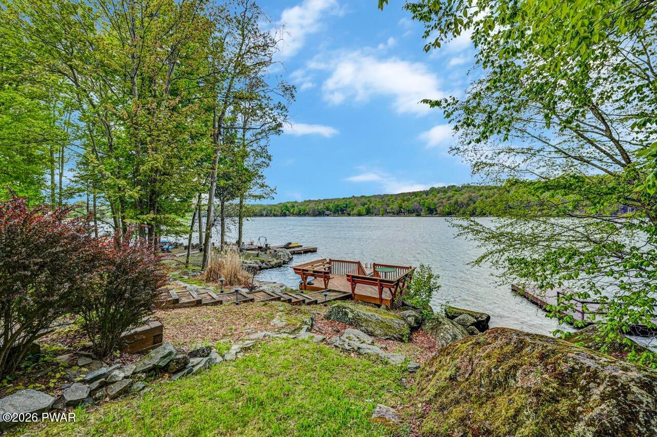 1206 Lakeview Dr W, Lake Ariel, PA, 18436, USA, 4 Bedrooms Bedrooms, ,3 BathroomsBathrooms,Residential,Active,1206 Lakeview Dr W,PW261487