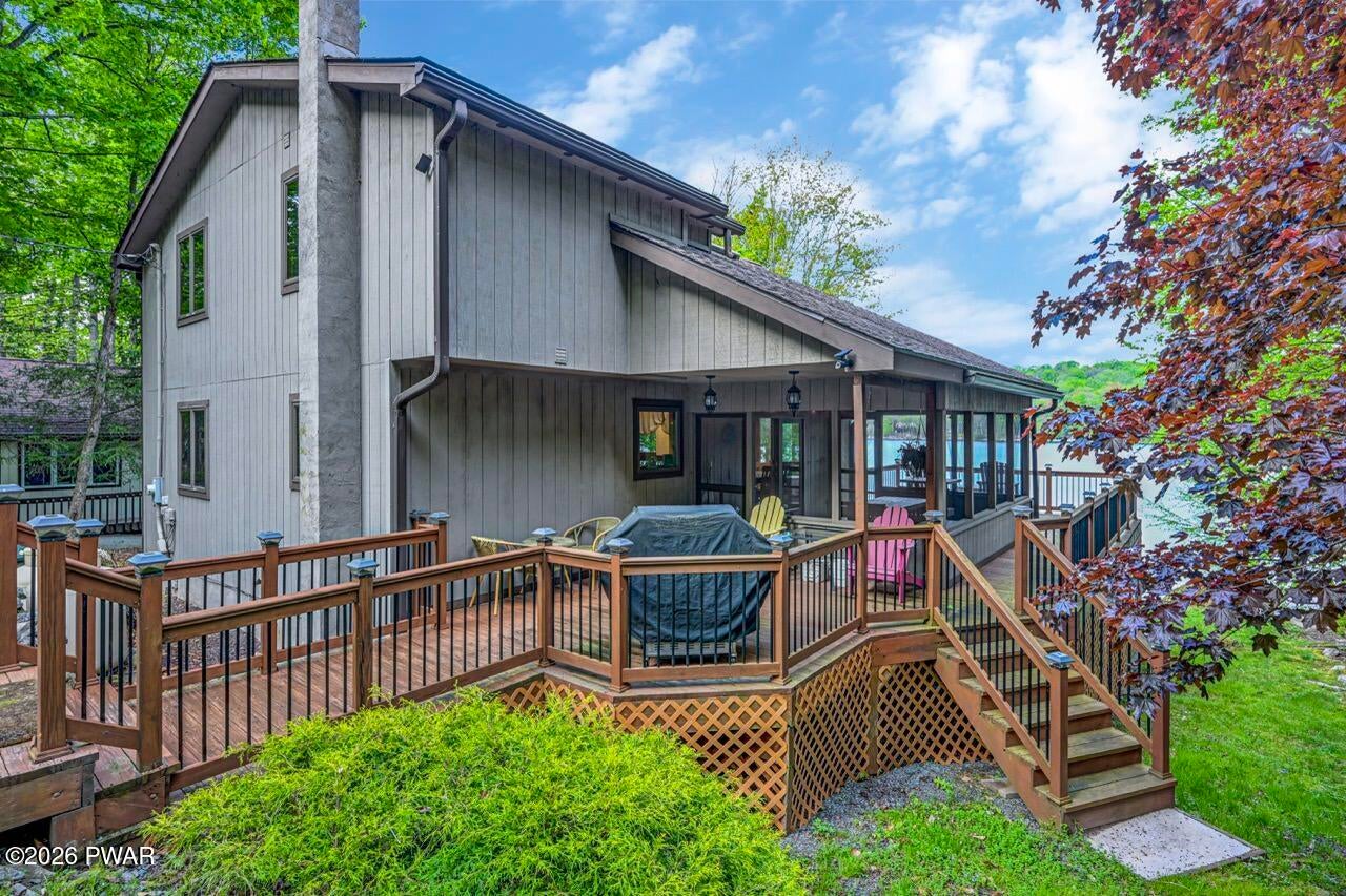 1206 Lakeview Dr W, Lake Ariel, PA, 18436, USA, 4 Bedrooms Bedrooms, ,3 BathroomsBathrooms,Residential,Active,1206 Lakeview Dr W,PW261487