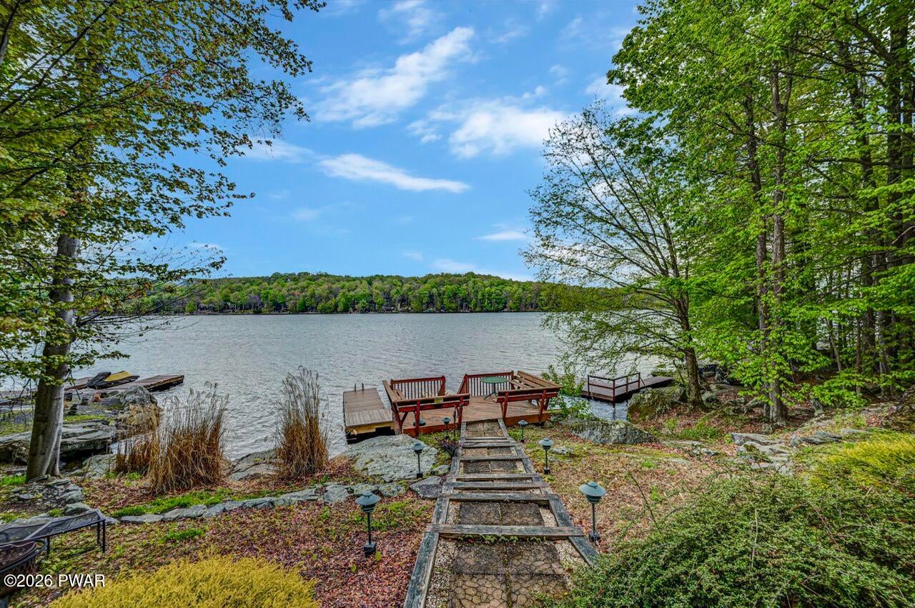 1206 Lakeview Dr W, Lake Ariel, PA, 18436, USA, 4 Bedrooms Bedrooms, ,3 BathroomsBathrooms,Residential,Active,1206 Lakeview Dr W,PW261487