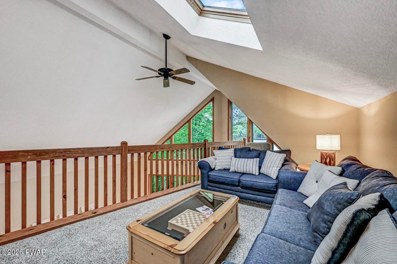 1206 Lakeview Dr W, Lake Ariel, PA, 18436, USA, 4 Bedrooms Bedrooms, ,3 BathroomsBathrooms,Residential,Active,1206 Lakeview Dr W,PW261487