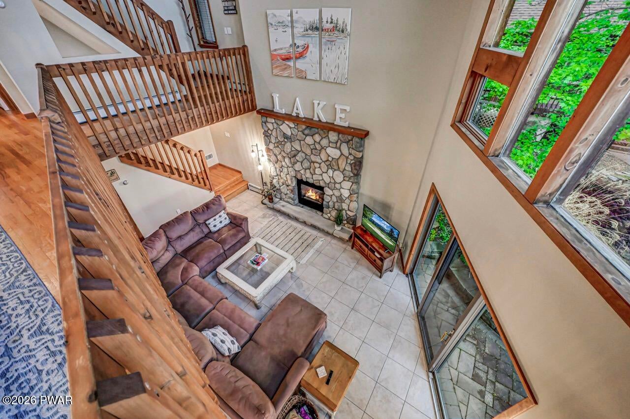 1206 Lakeview Dr W, Lake Ariel, PA, 18436, USA, 4 Bedrooms Bedrooms, ,3 BathroomsBathrooms,Residential,Active,1206 Lakeview Dr W,PW261487