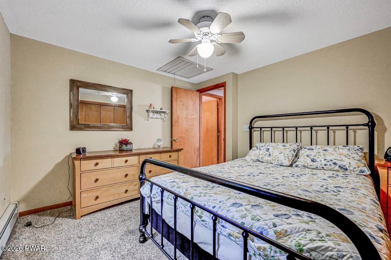 1206 Lakeview Dr W, Lake Ariel, PA, 18436, USA, 4 Bedrooms Bedrooms, ,3 BathroomsBathrooms,Residential,Active,1206 Lakeview Dr W,PW261487