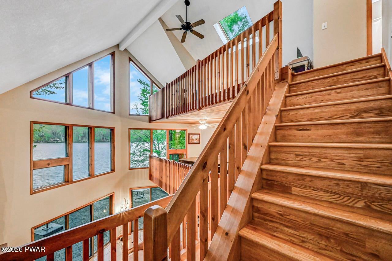 1206 Lakeview Dr W, Lake Ariel, PA, 18436, USA, 4 Bedrooms Bedrooms, ,3 BathroomsBathrooms,Residential,Active,1206 Lakeview Dr W,PW261487