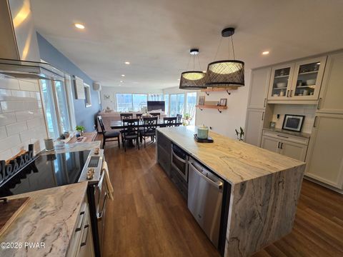 Homes For Sale - 47 Summit Circle<br/> Lakeville, PA 18438