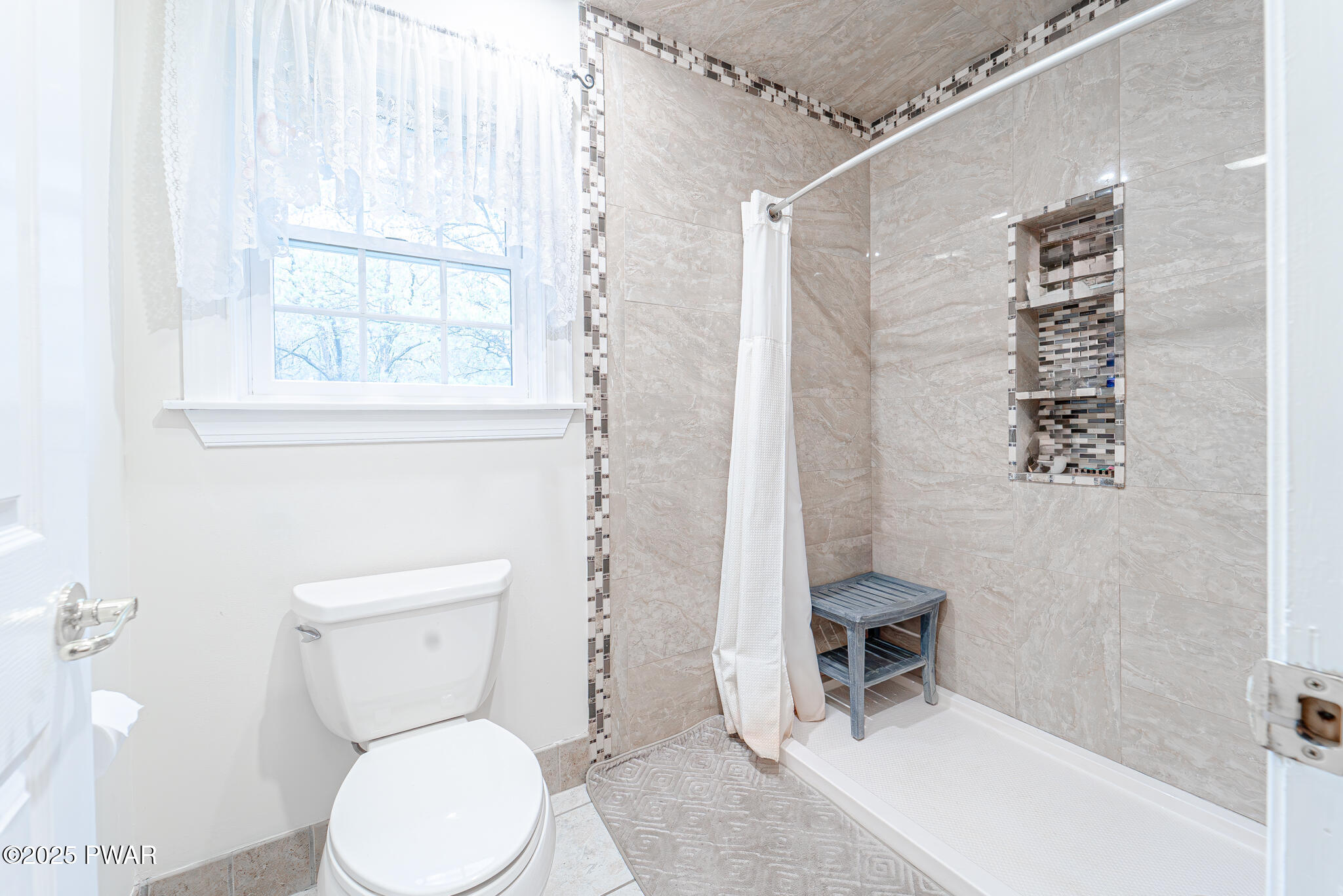 302 Oneida Way, Milford, Pennsylvania image 49