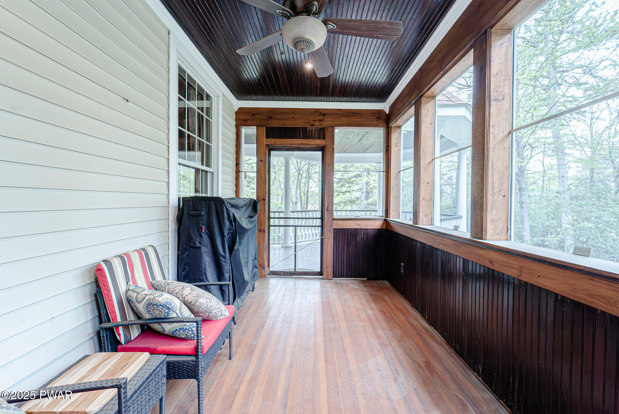302 Oneida Way, Milford, Pennsylvania image 36