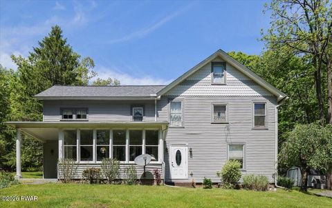 Homes For Sale - 327 Garfield Avenue<br/> Hawley, PA 18428