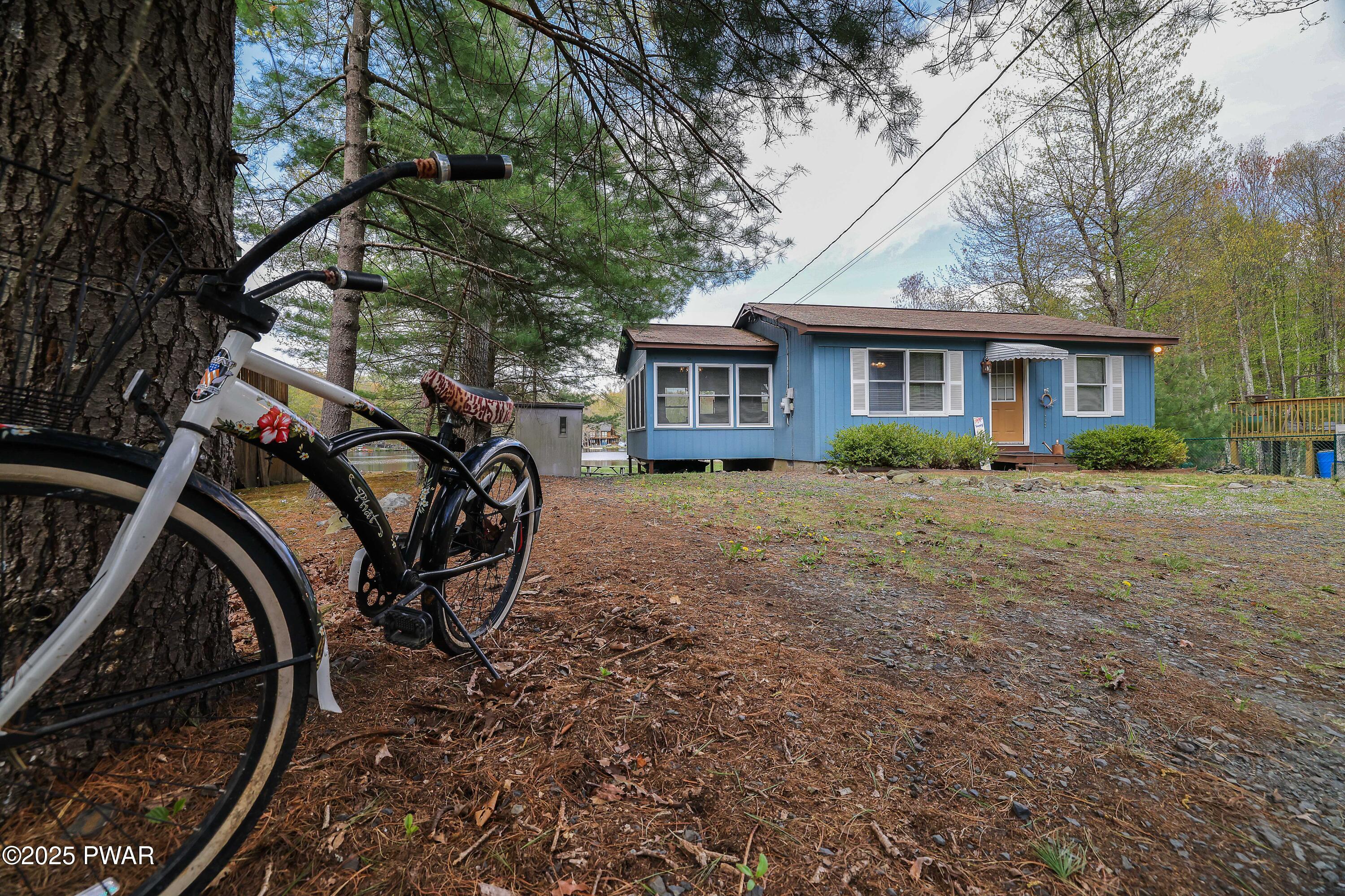 153 E Shore Drive, Dingmans Ferry, Pennsylvania image 2
