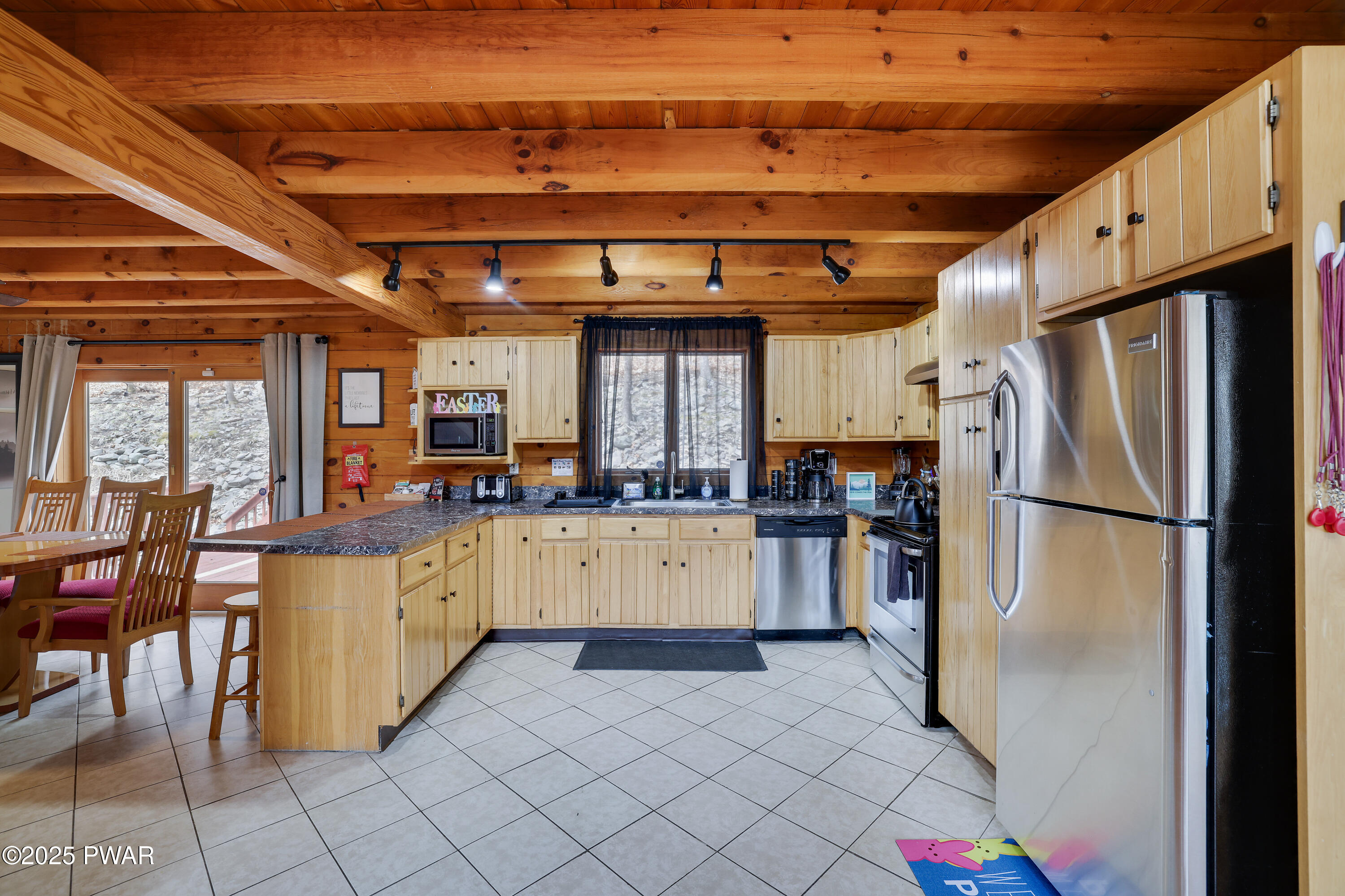 232 Stafford Drive, Bushkill, Pennsylvania image 11
