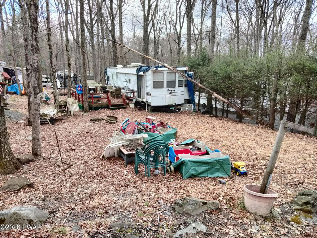 Photo of 104 Glenwood Lndg, Milford, PA 18337 (MLS # PW260968)