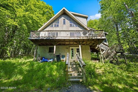Homes For Sale - 172 Brookfield Road<br/> Wayne County, Lake Ariel, PA 18436