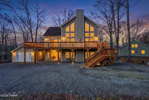 Photo of 100 Oriole Place, Lackawaxen, PA 18435 (MLS # PW261096)