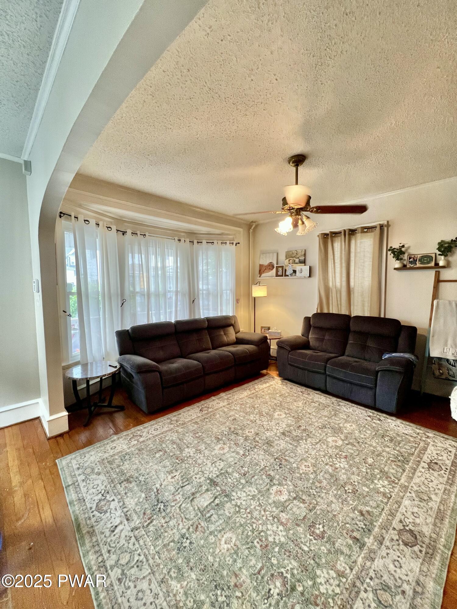 37 Washington Street, Carbondale, Pennsylvania image 4