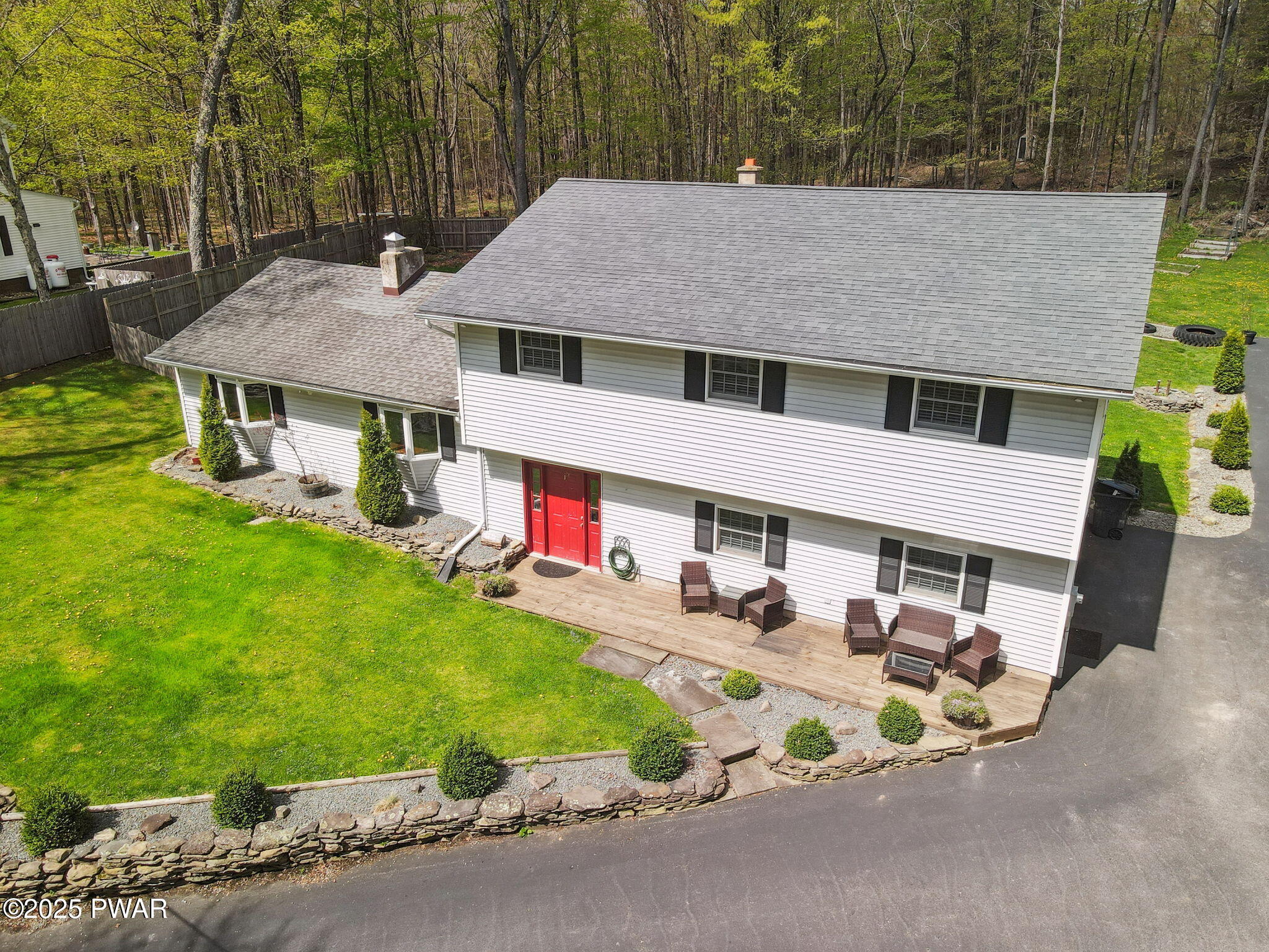 241 Niagara Drive, Pleasant Mount, Pennsylvania image 2