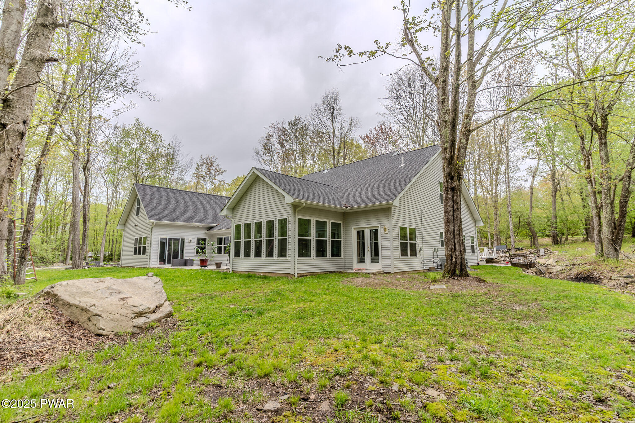 126 Blue Heron Way, Hawley, Pennsylvania image 2