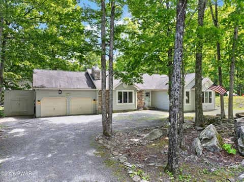 Homes For Sale - 151 Willow Drive<br/> Hawley, PA 18428
