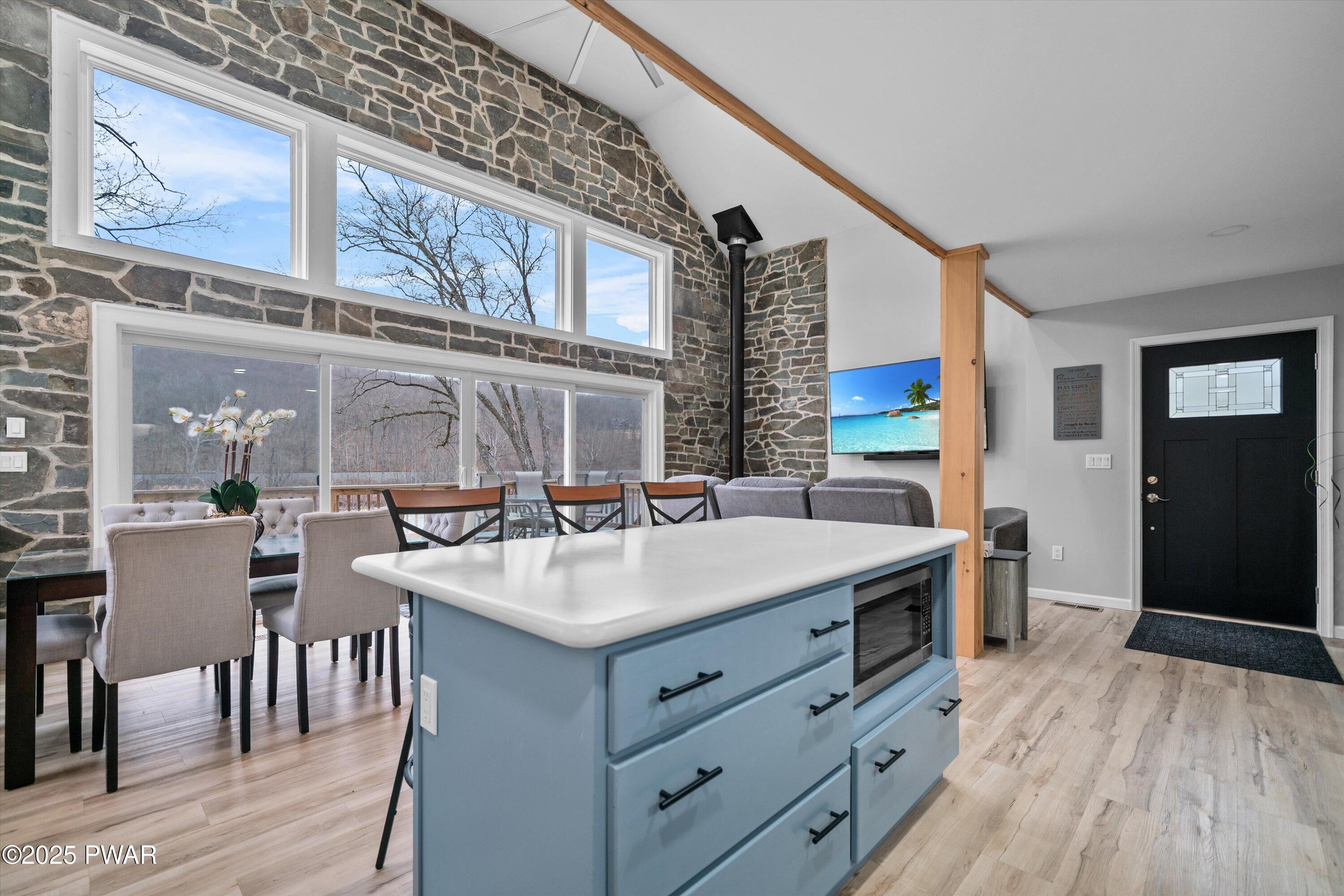 111 Riverbend Lane, Beach Lake, Pennsylvania image 10