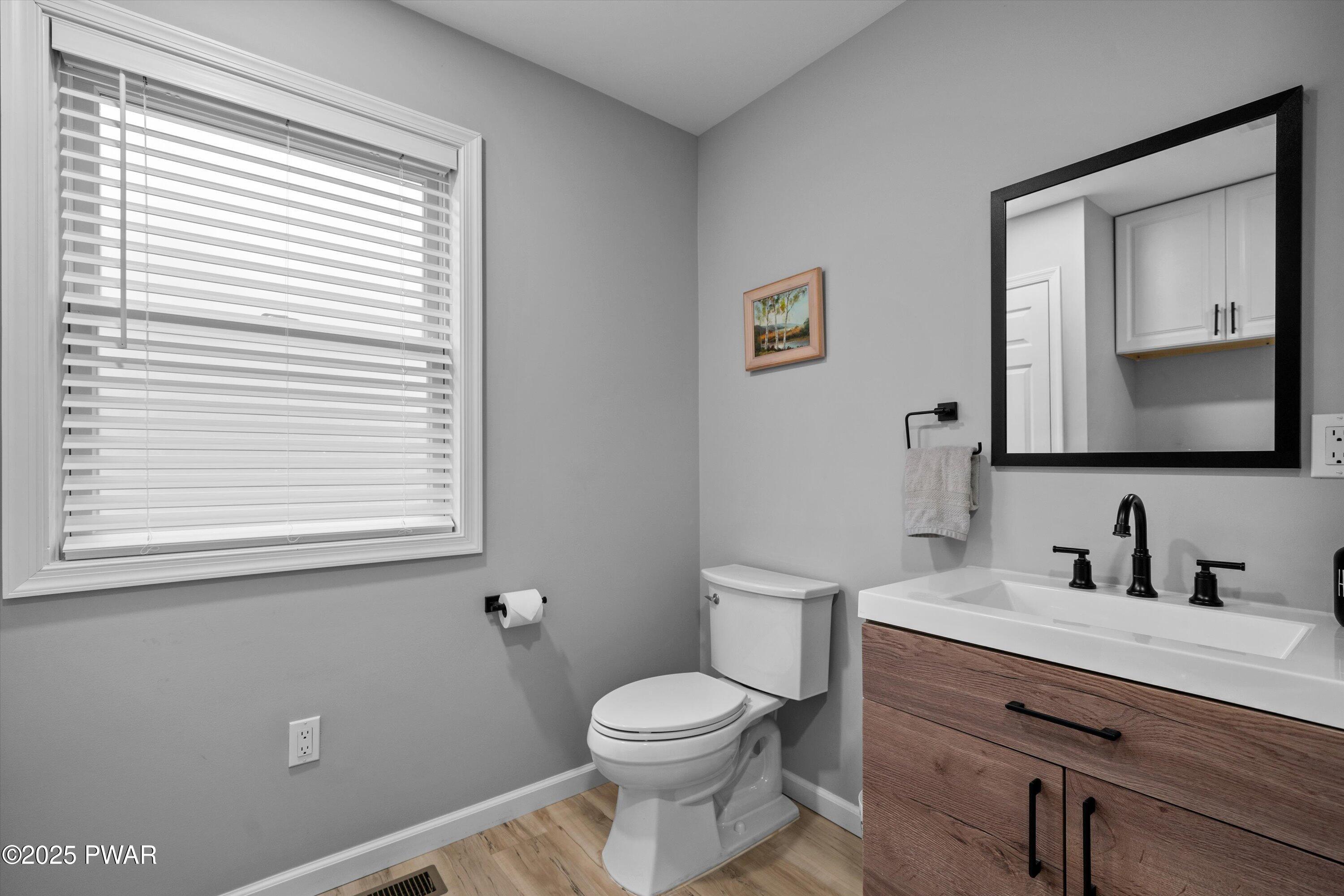 111 Riverbend Lane, Beach Lake, Pennsylvania image 20
