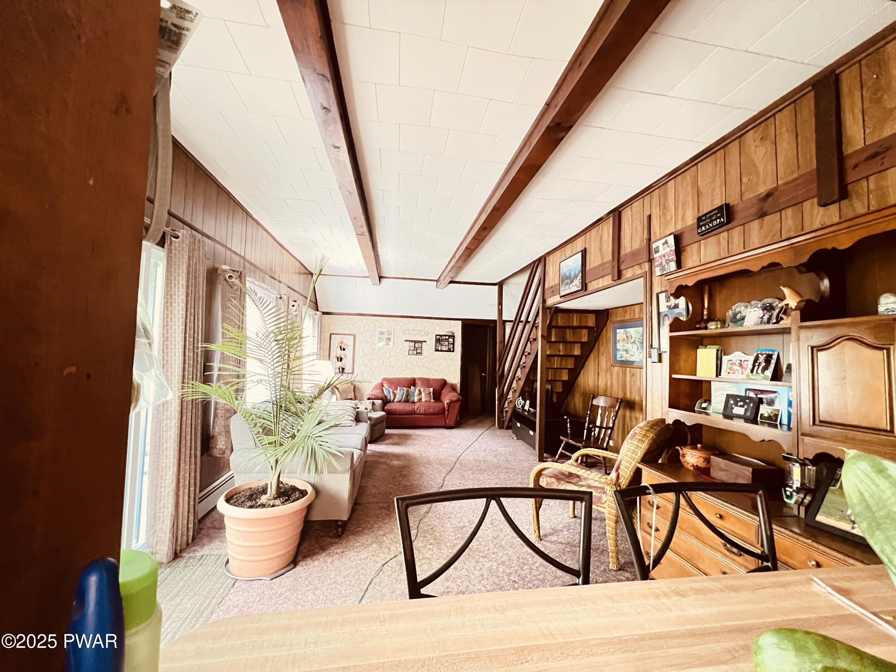 124 Roundhill Road, Dingmans Ferry, Pennsylvania image 4