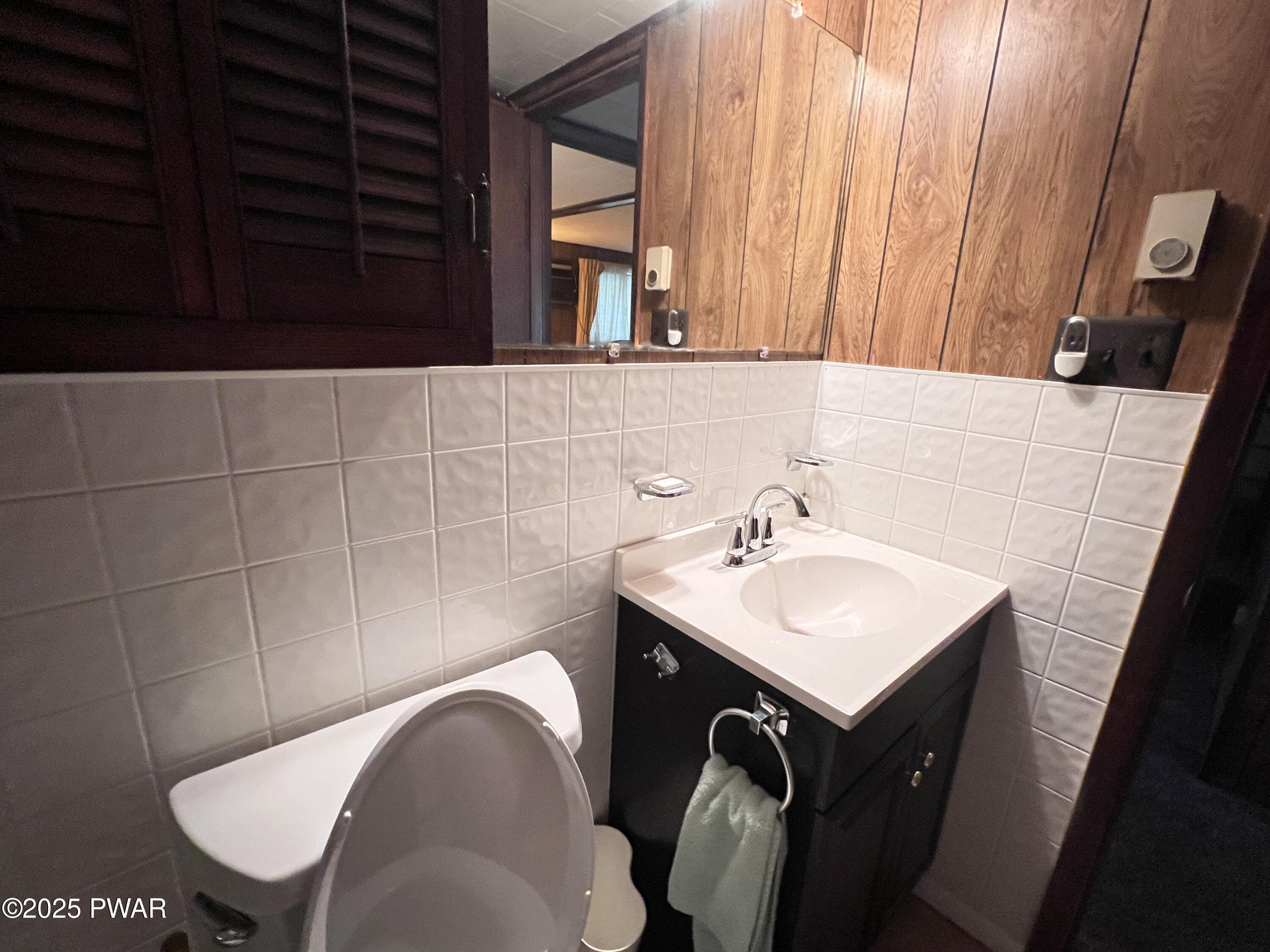 124 Roundhill Road, Dingmans Ferry, Pennsylvania image 22